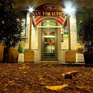 San Francisco 3*, Milán Italia